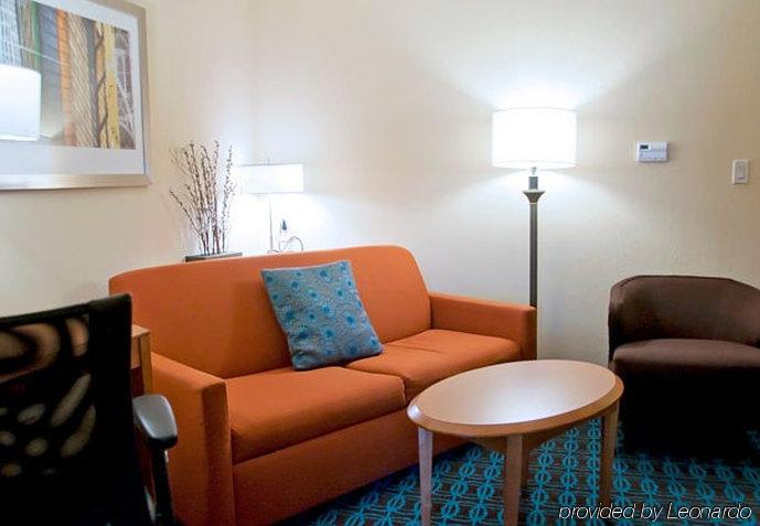 Fairfield Inn & Suites Ames Εξωτερικό φωτογραφία